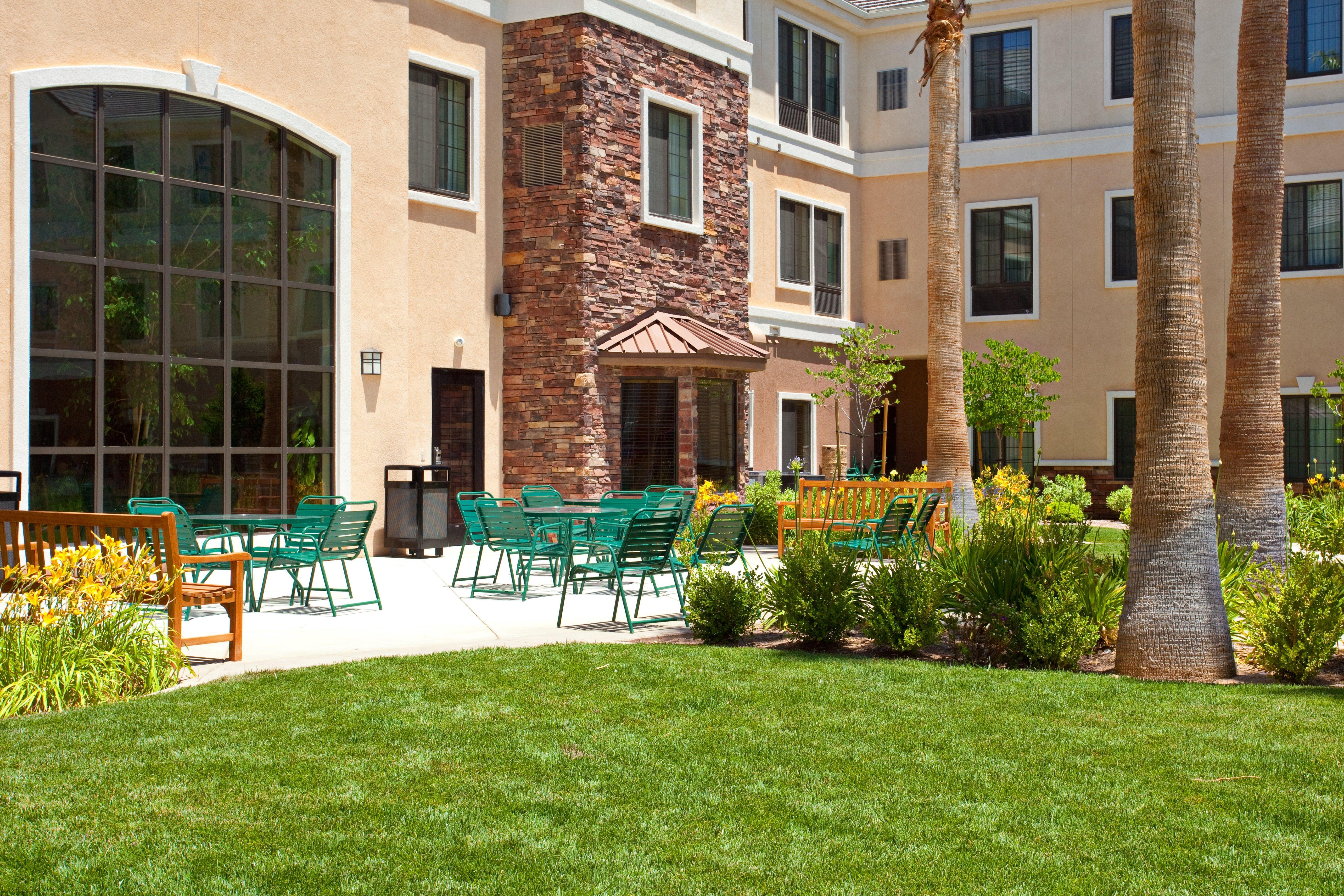 Staybridge Suites Palmdale By Ihg Esterno foto