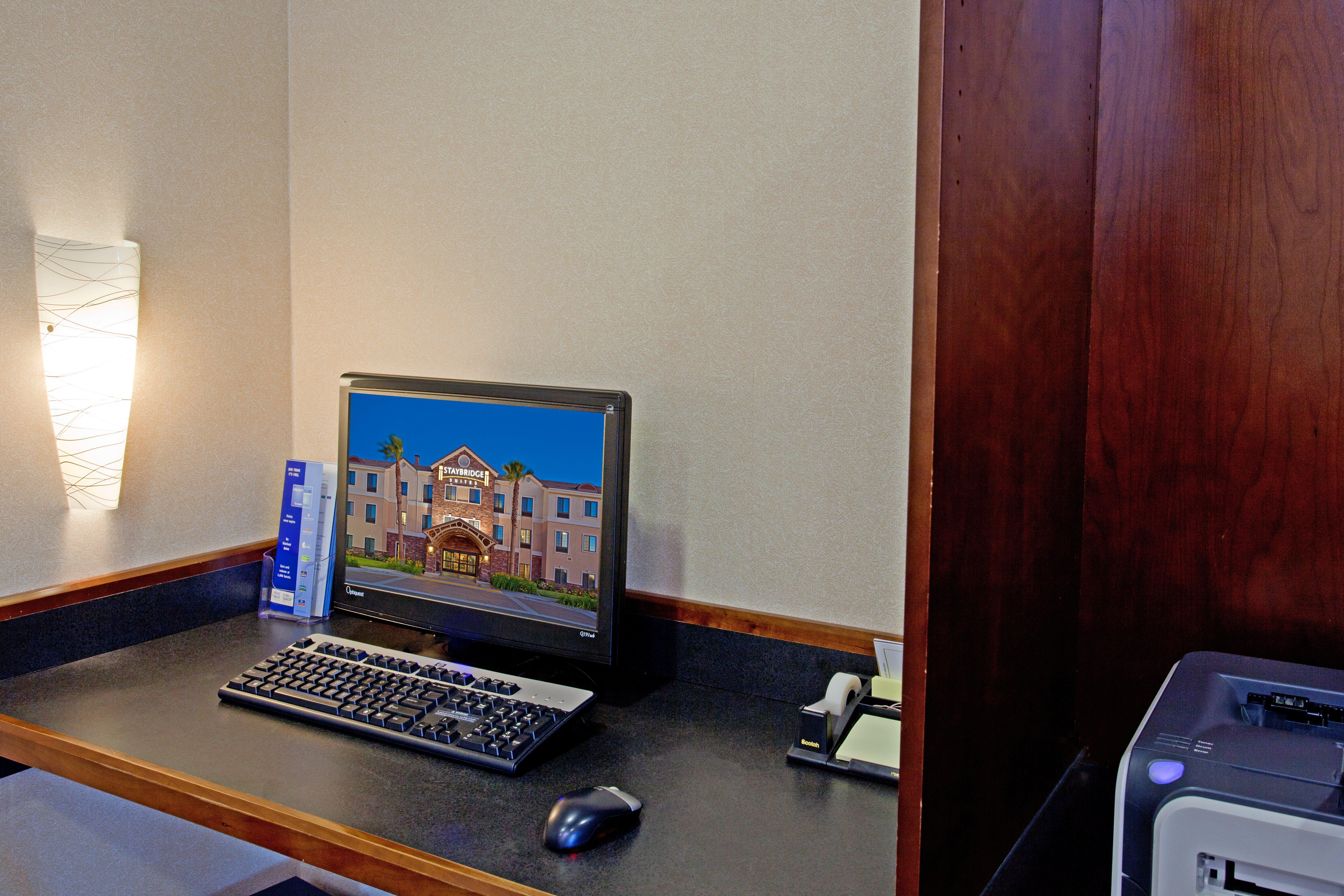 Staybridge Suites Palmdale By Ihg Esterno foto